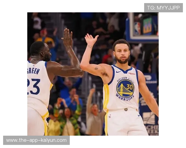 NBA球迷必备：最新新闻、数据与深度分析平台_20260521201355